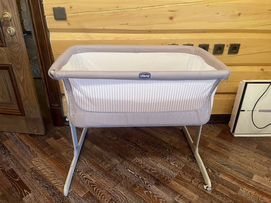Chicco: Кроватка-манеж Next2Me