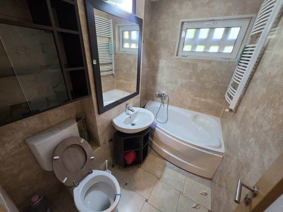 Închiriez apartament 2 camere,zona RFN,modern, complet utilat