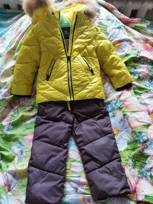 Зимний костюм для девочки