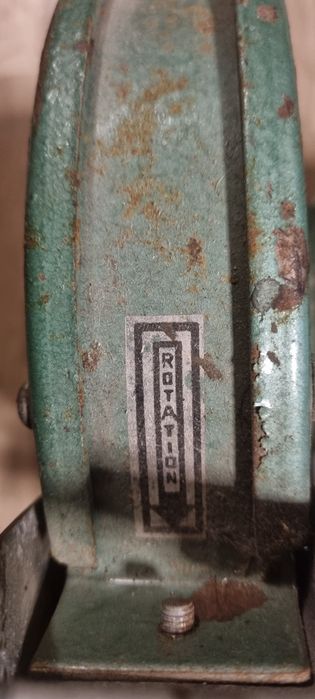 настолен шмиргел Clas Ohlson модел N-30-4410