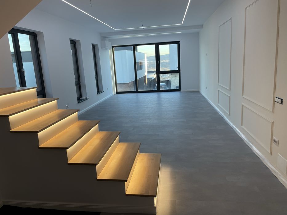 Duplex finisat zona Voronet.