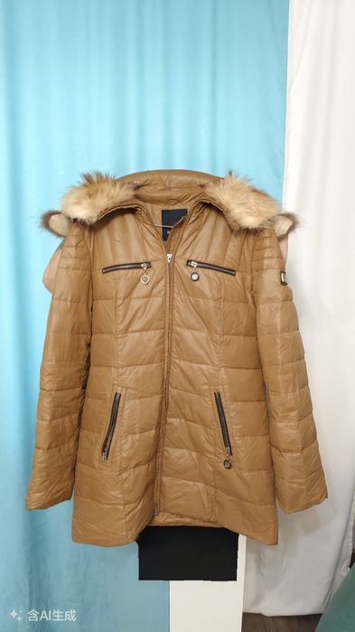 Продается женская куртка пуховик