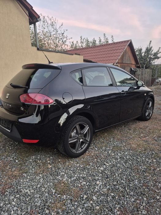 SEAT Leon 2012 — imagine 3