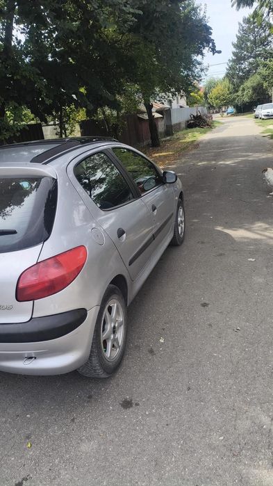 Peugeot 206 2000 benzină, 590 € — imagine 4