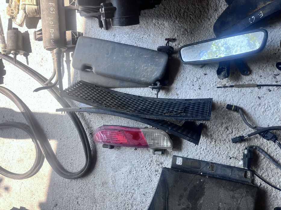 Останали части от бмв е63 bmw e63 630i 258ps