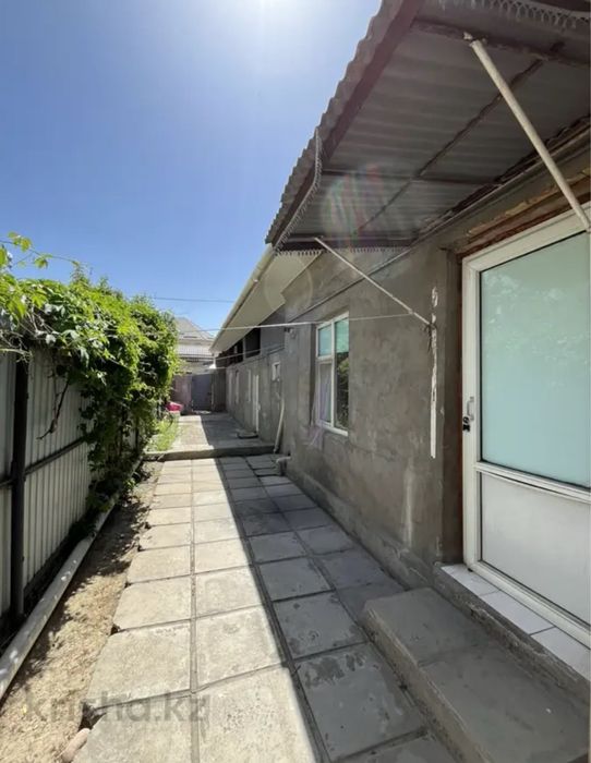 Тез арада үй сатылады!