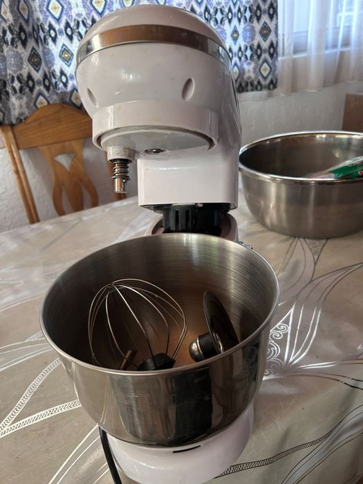 Планетарный миксер.