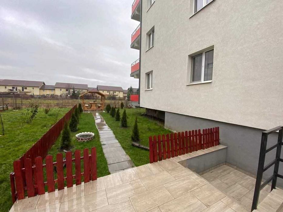 Vând apartament cu 2 camere zona Florești CJ