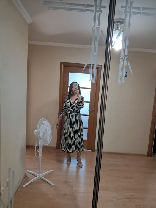 Продам платье бренда Mango