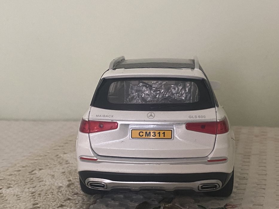Железная модель Mercedes-benz GLS 600 MAYBACH
