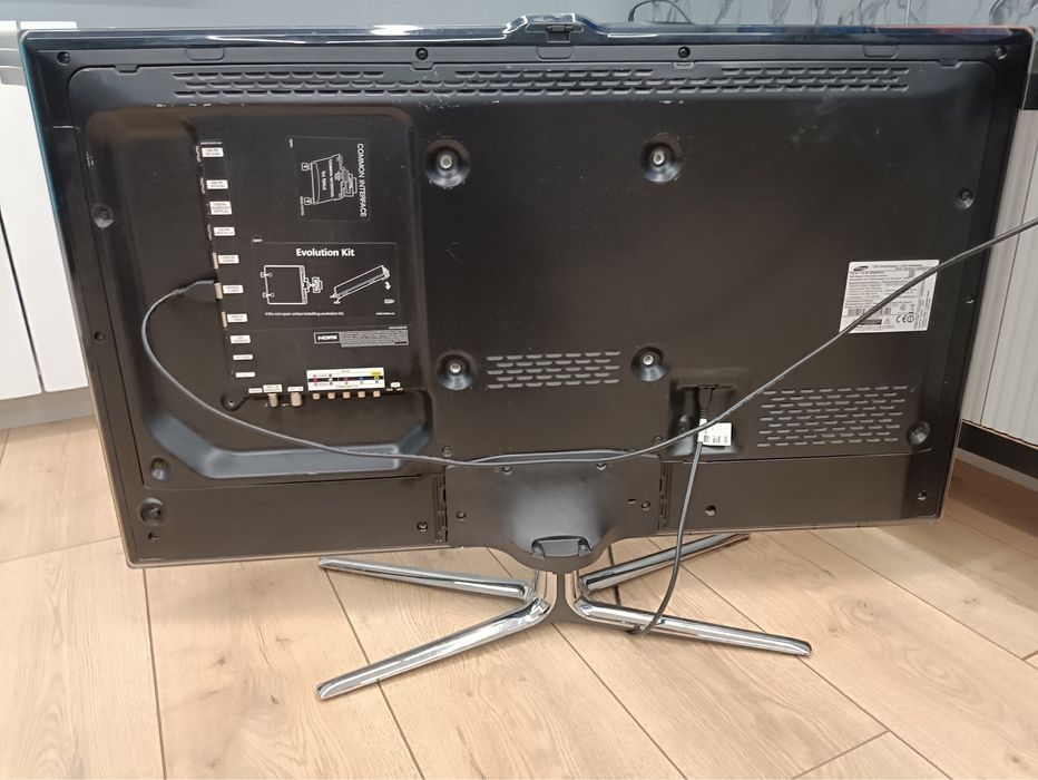 Продается телевизор Самсунг в рабочем состояни