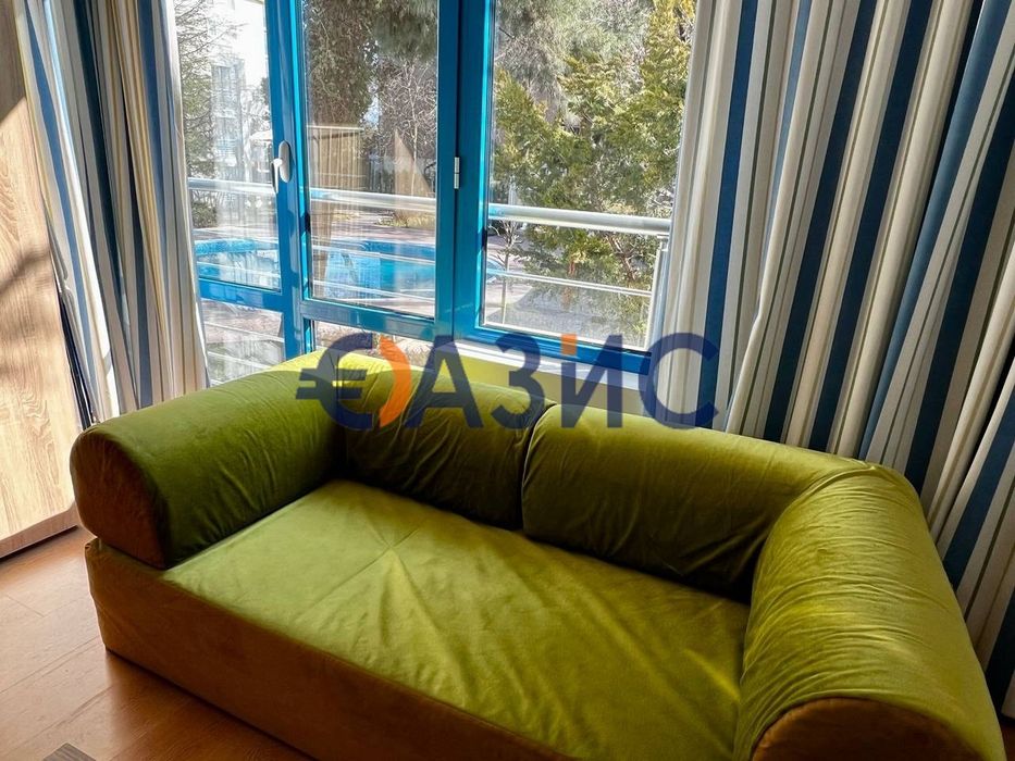 Продава се Двустаен апартамент в к.к. Слънчев бряг - 72 кв.м за 1181 €/кв.м - Снимка #1