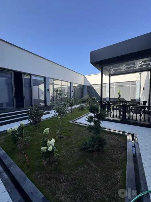 ПРОДАЕТСЯ ДОМ на Центр Луначарского, 5 соток, Бассейн, 7 комнат