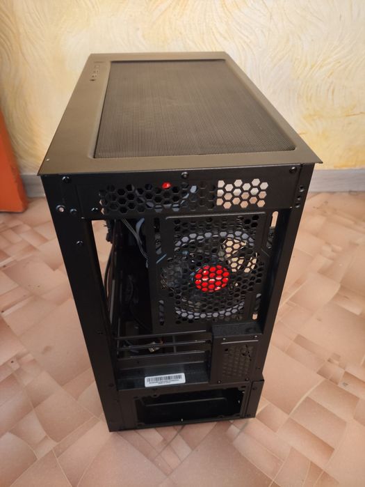 Корпус Cooler Master MasterBox MB400L черный