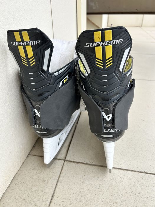 Продам коньки Bauer M3 Supreme