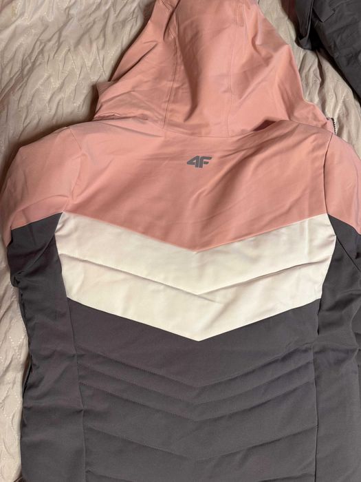 Costum schi damă 4F NeoDry 8000 – geacă + pantaloni – M (38–40)