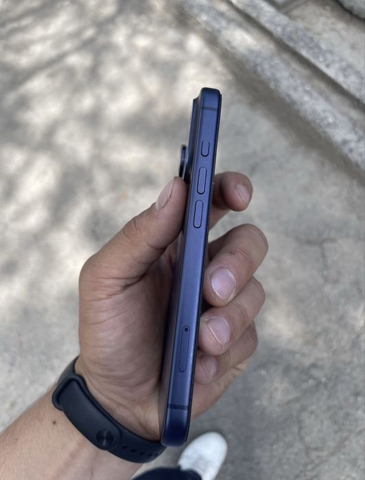 iPhone 17 pro blue 256gb