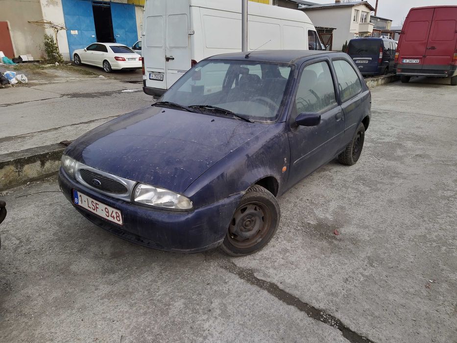 Продавам FORD FIESTA 1.25 2000 г. На части