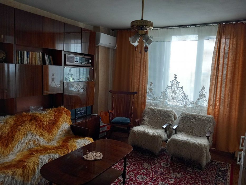 Двустаен тухлен