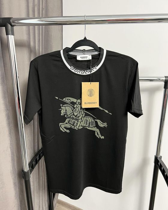 Tricou BURBERRY super calitate