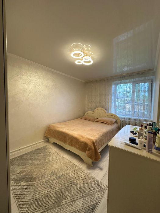 Продам 3 комнатную квартиру в Есике