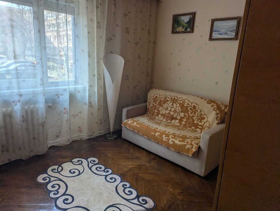 vanzare apartament 4 camere, zona centrala