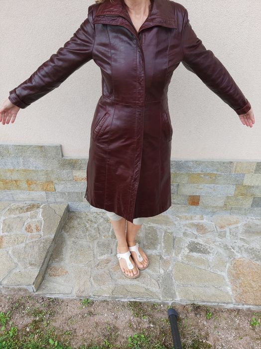 Кожено манто цвят бордо