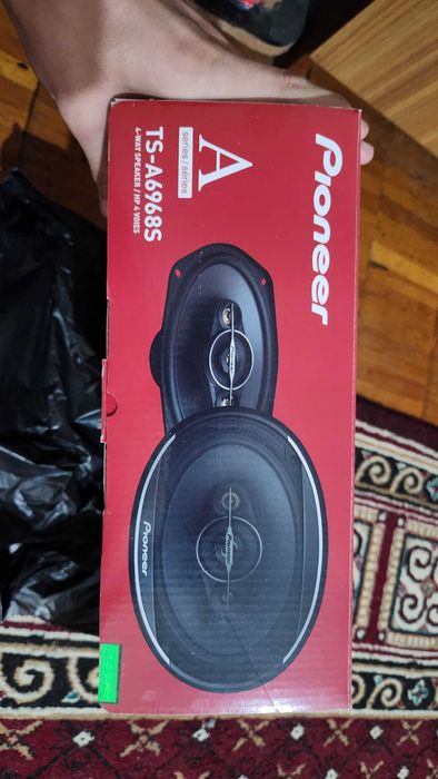 Pionerkalonka sotiladi