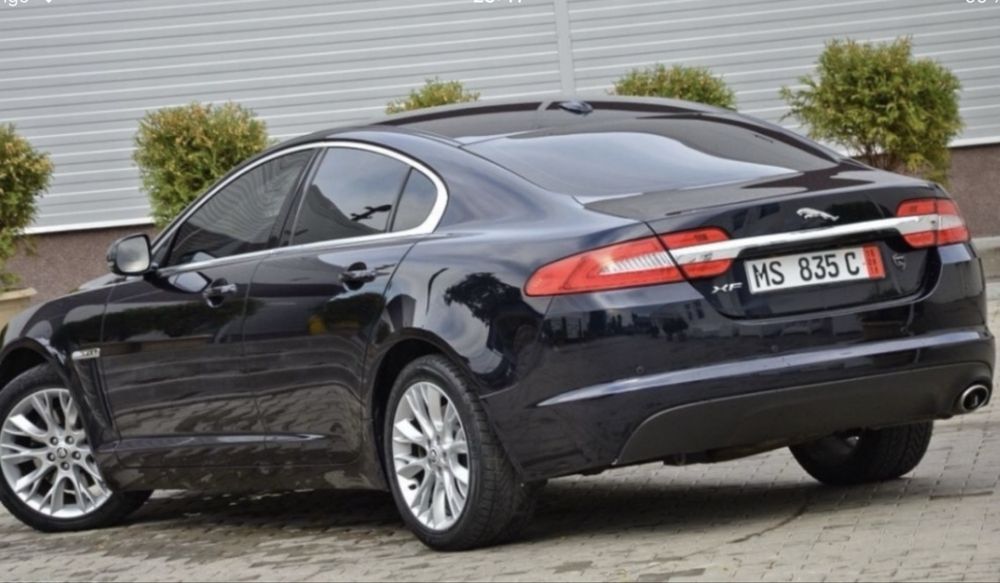 JAGUAR XF 0 — imagine 3