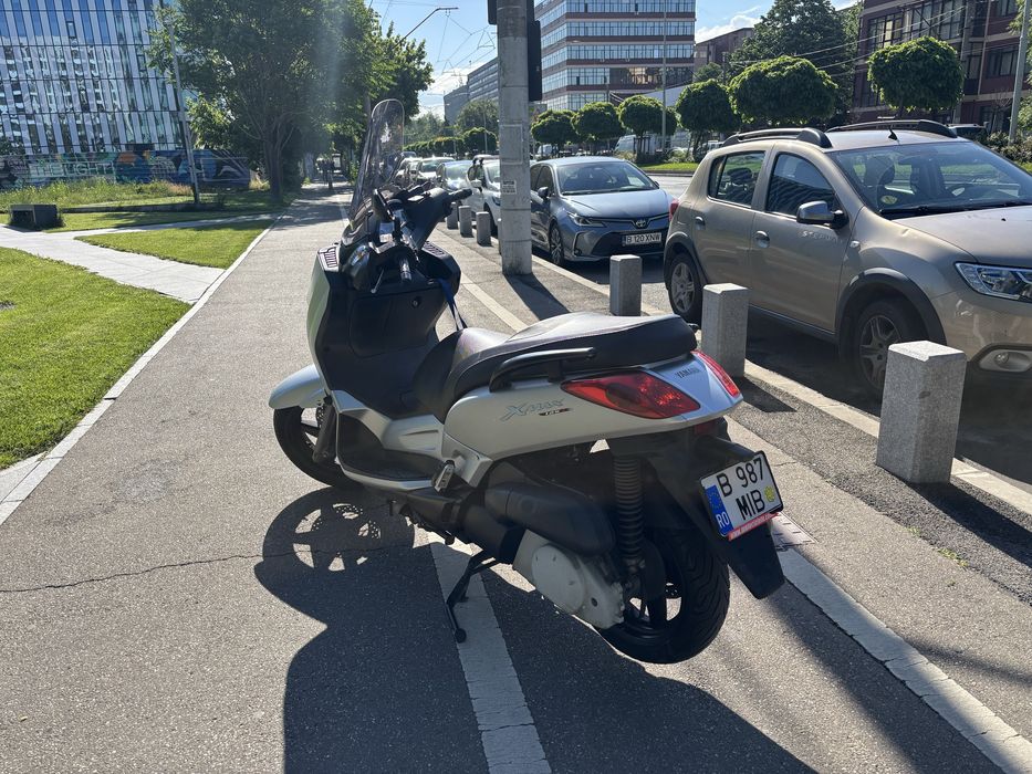 Scuter Yamaha X-Max 250cc