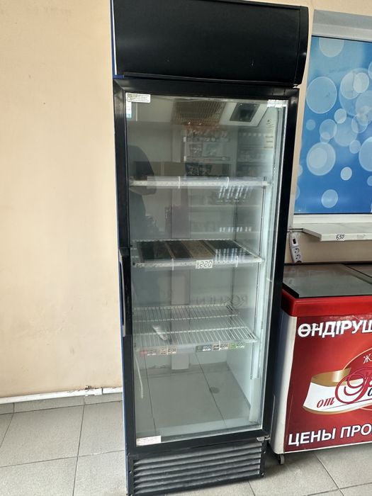 Холодильник под напитки