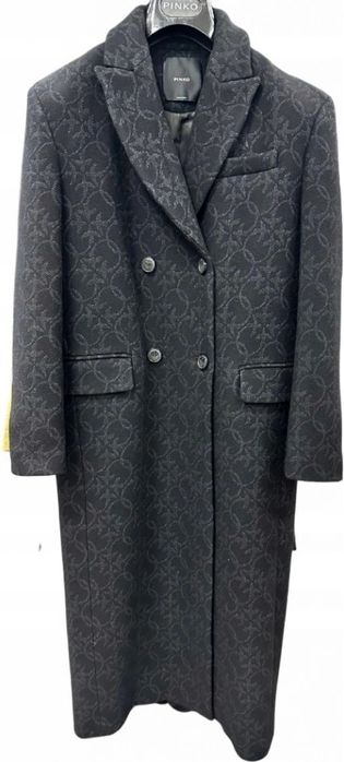 Pinko вълнено палто 
Размер 38
Налично само 1бр
Нямам