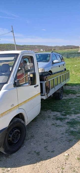 Auto avariate defecte dezmembrate rable pentru fier vechi ridicare
Se