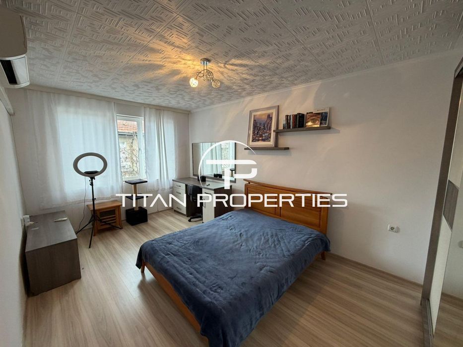 Дава се под наем Тристаен апартамент в Бургас, Възраждане - 112 кв.м за 628.32 € - Снимка #3