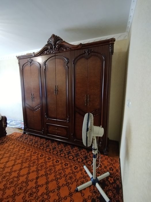 Ijaraga kvartira beriladi Sagdiyana machit olda 3 xona 2 etaj zur uy