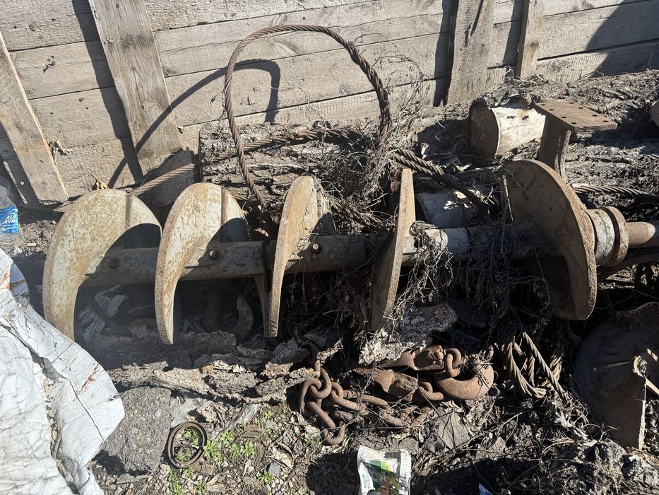 Шнек для асфальтоукладчика