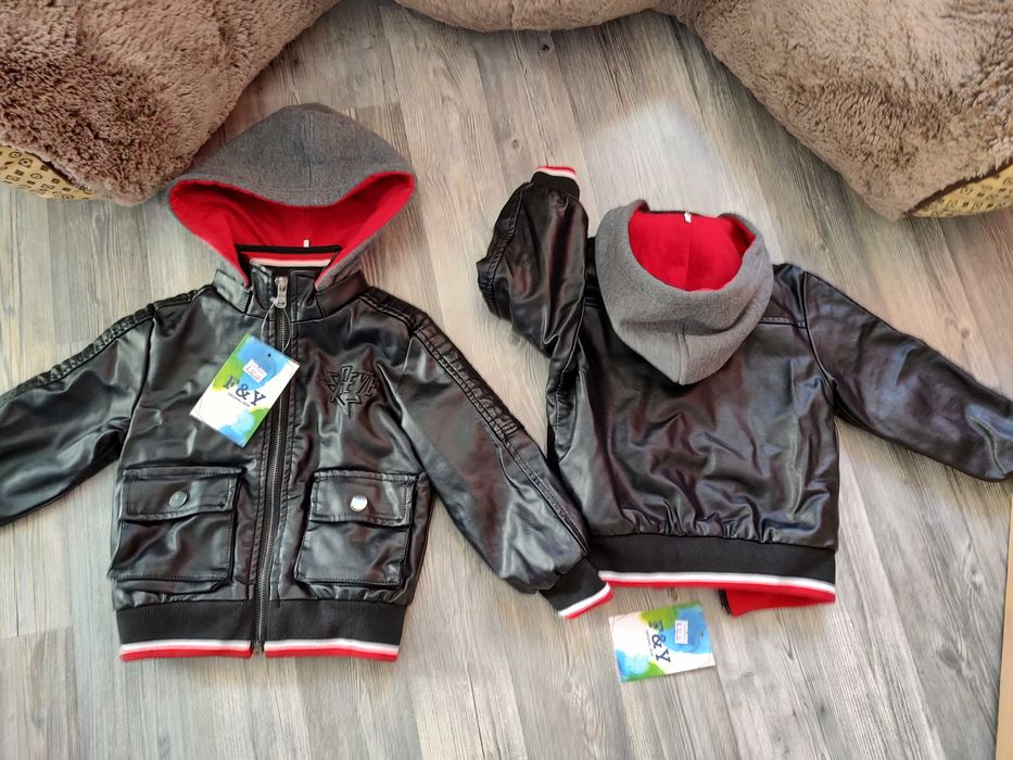 Намалено от 55 лв Кожено Зимно детско яке с качулка
