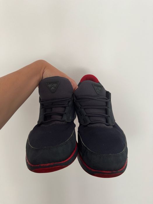 Оригинальные кроссовки Lacoste 43-го размера