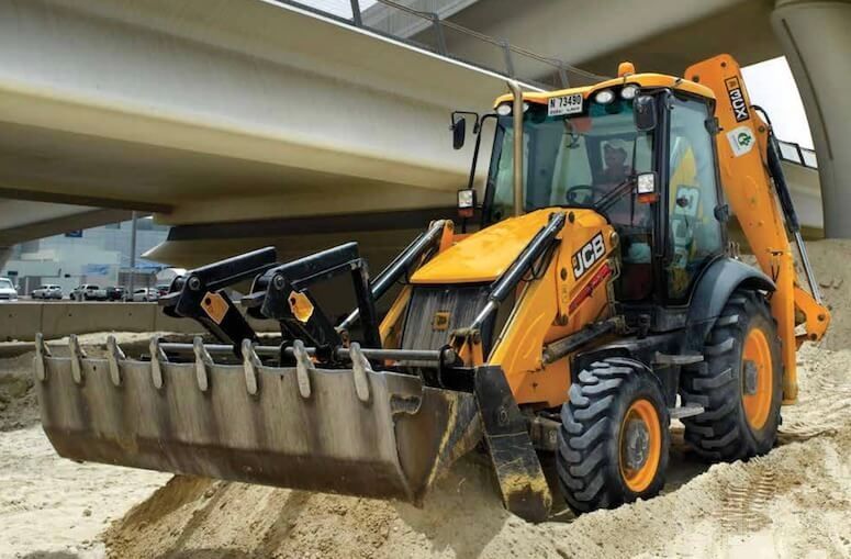 Ekskavator yuklagichlar JCB 3CX, 4CX