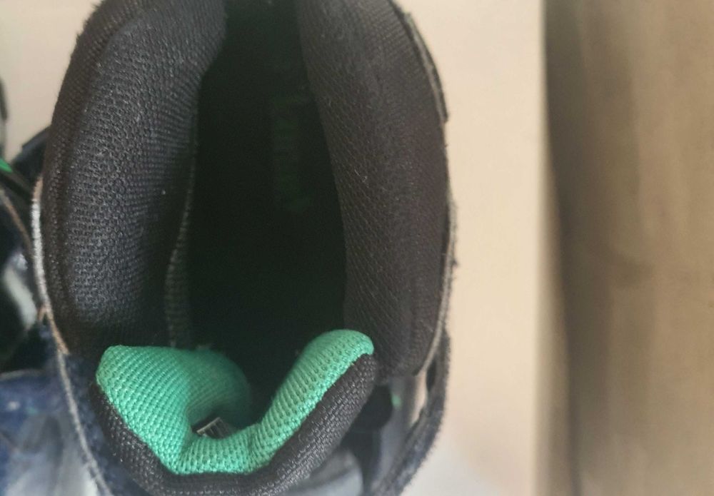 Зимни обувки за момче, номер 32