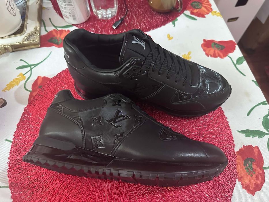 Louis Vuitton Run Away