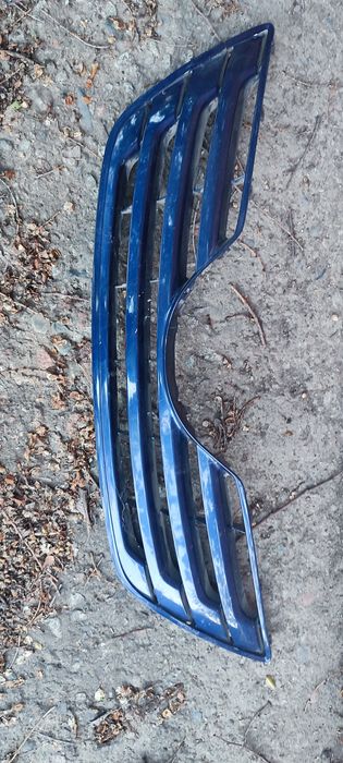 Решетка радиатора Камри 40