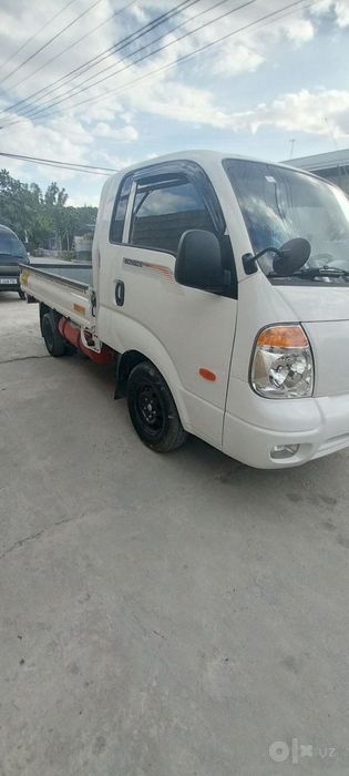 Киа бонго 3 сотилади