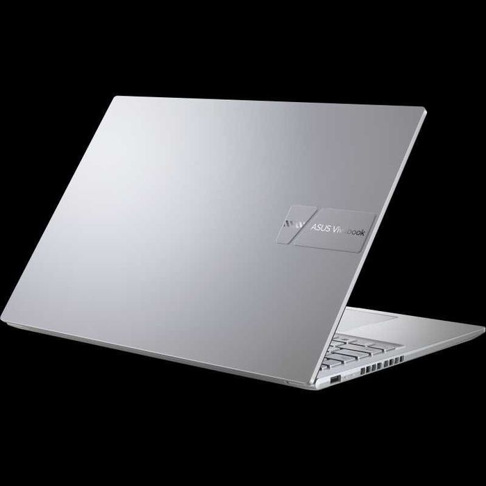 Asus Vivobook/Ryzen 5 7430U/8/512