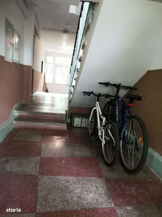 Apartament cu 2 camere si parcare Rogerius