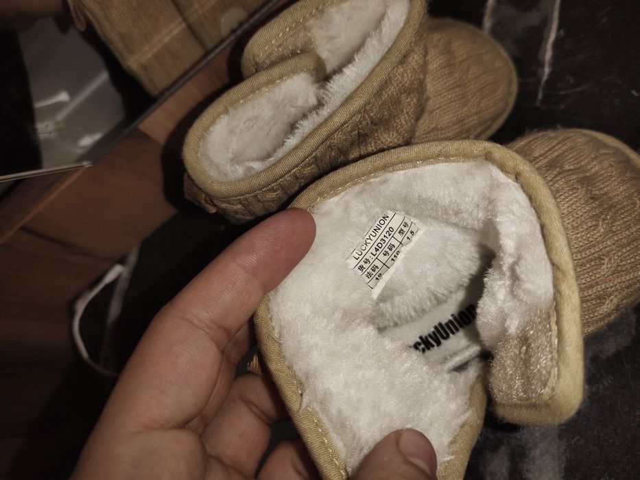 Угги для мдаденцов бежвый коричневый пинетки  сапожки вязка+ иск.мех