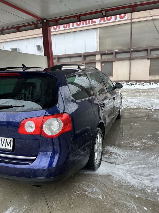 Volkswagen Passat B6 2.0 TDI Manual