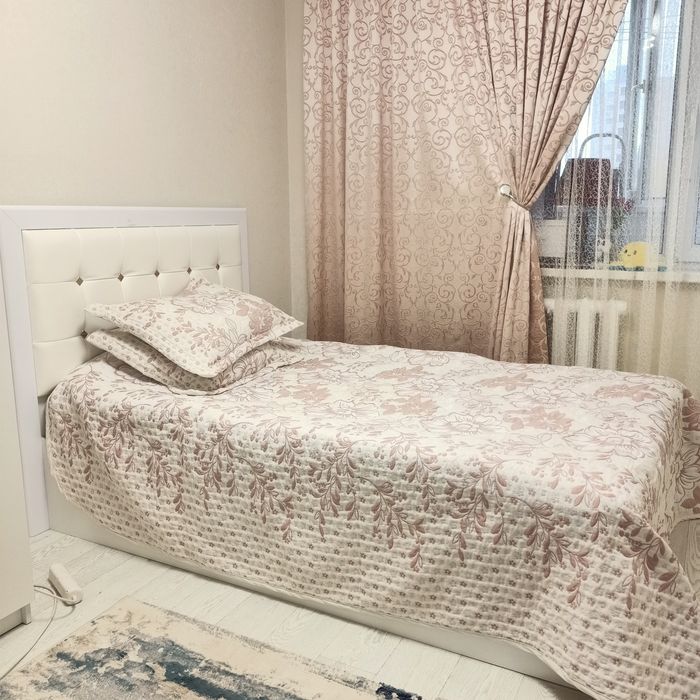 Кровать для спальни