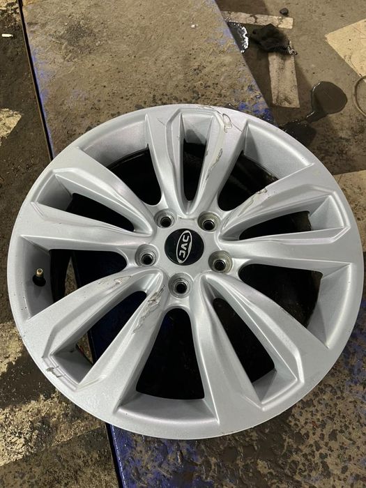 Продам диски Jac S5