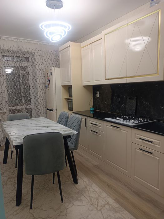 Продаётся 3-комн квартира